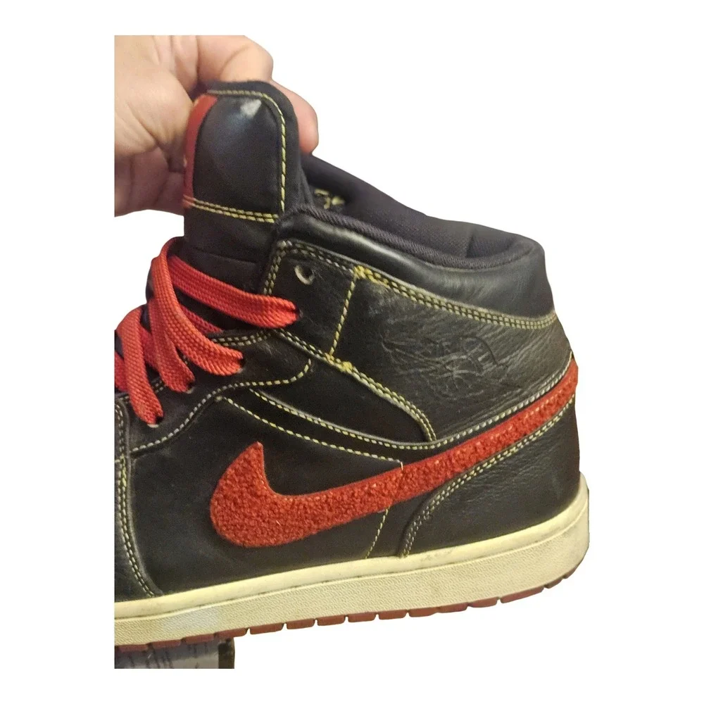 Nike Air Jordan 1‎ Retro Alpha Black Red Chenille Swoosh 375173-062 Mens Size 14